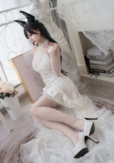 巨乳美女寫真-免費云播完整視頻大全