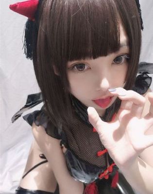 老爸讓我從十個女神中選一個結(jié)婚-藍光未刪減完整版